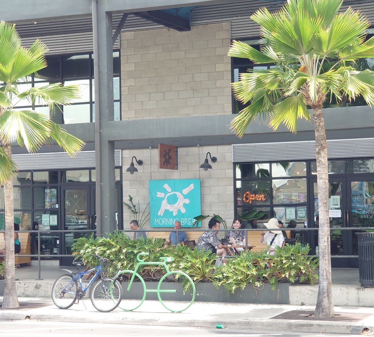 Storefront of Morning Brew, specialty coffee shop in Honolulu