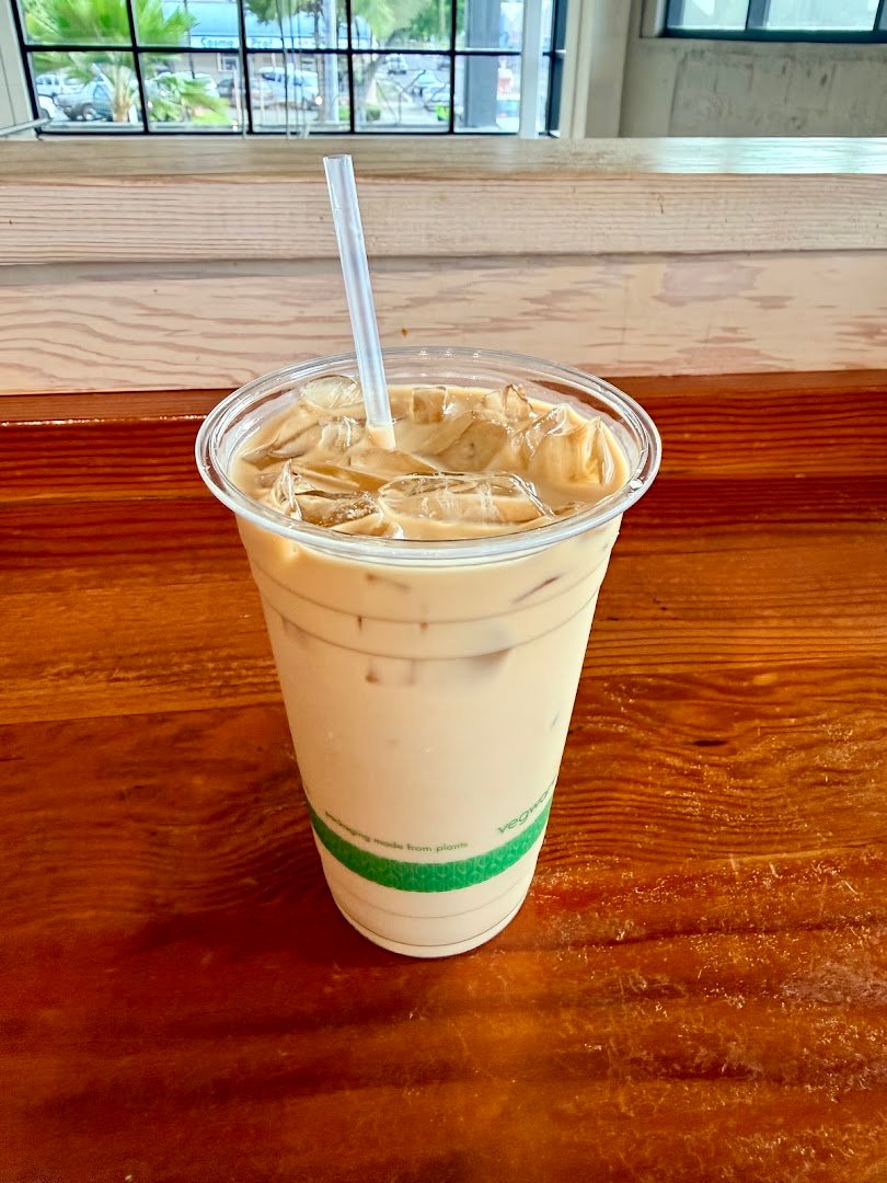 Coffee at Morning Brew, specialty coffee shop in Honolulu