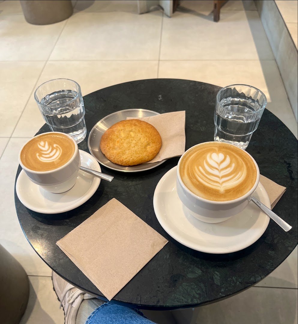 Ambu Coffee Nuñez | Specialty Coffee Shop specialty coffee shop in Madrid - photo 4