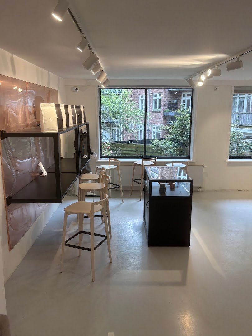 Cafecito specialty coffee shop in Amsterdam - photo 4