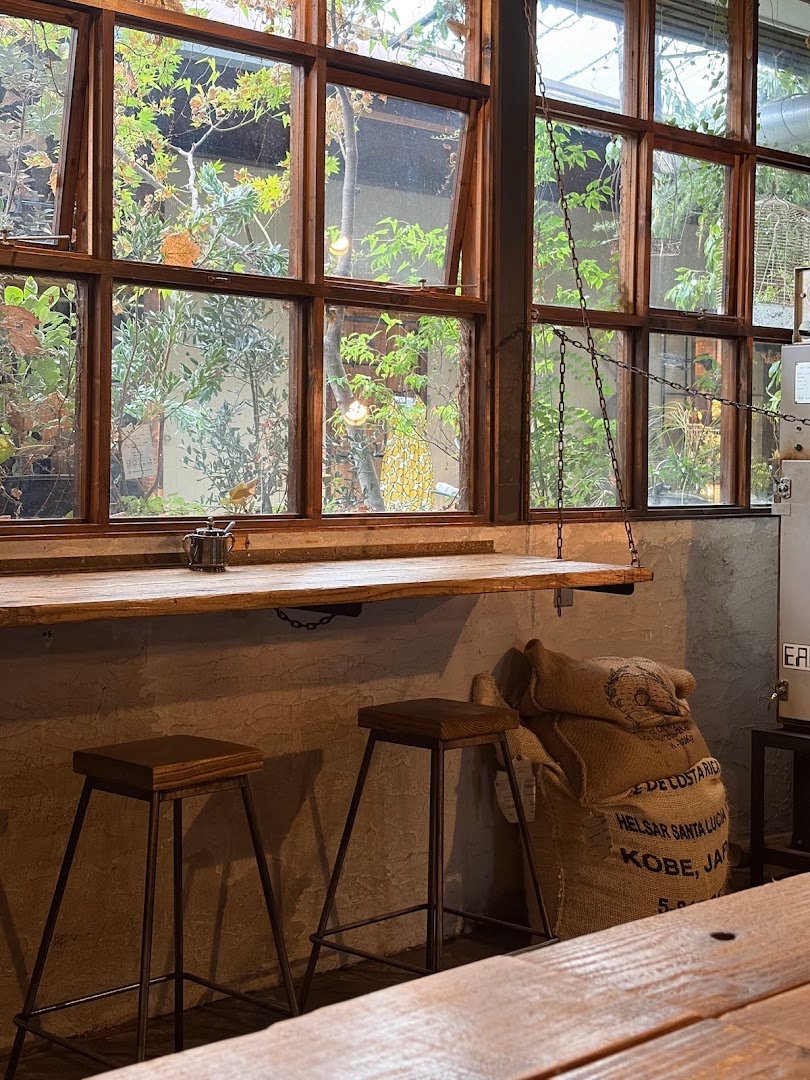 CLAMP COFFEE SARASA specialty coffee shop in Kyoto - photo 7