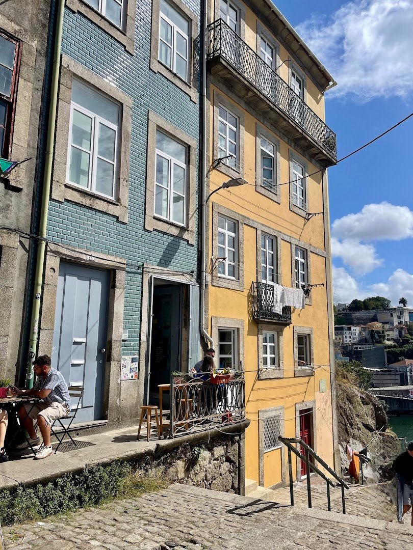 Storefront of My Coffee Porto, specialty coffee shop in Porto
