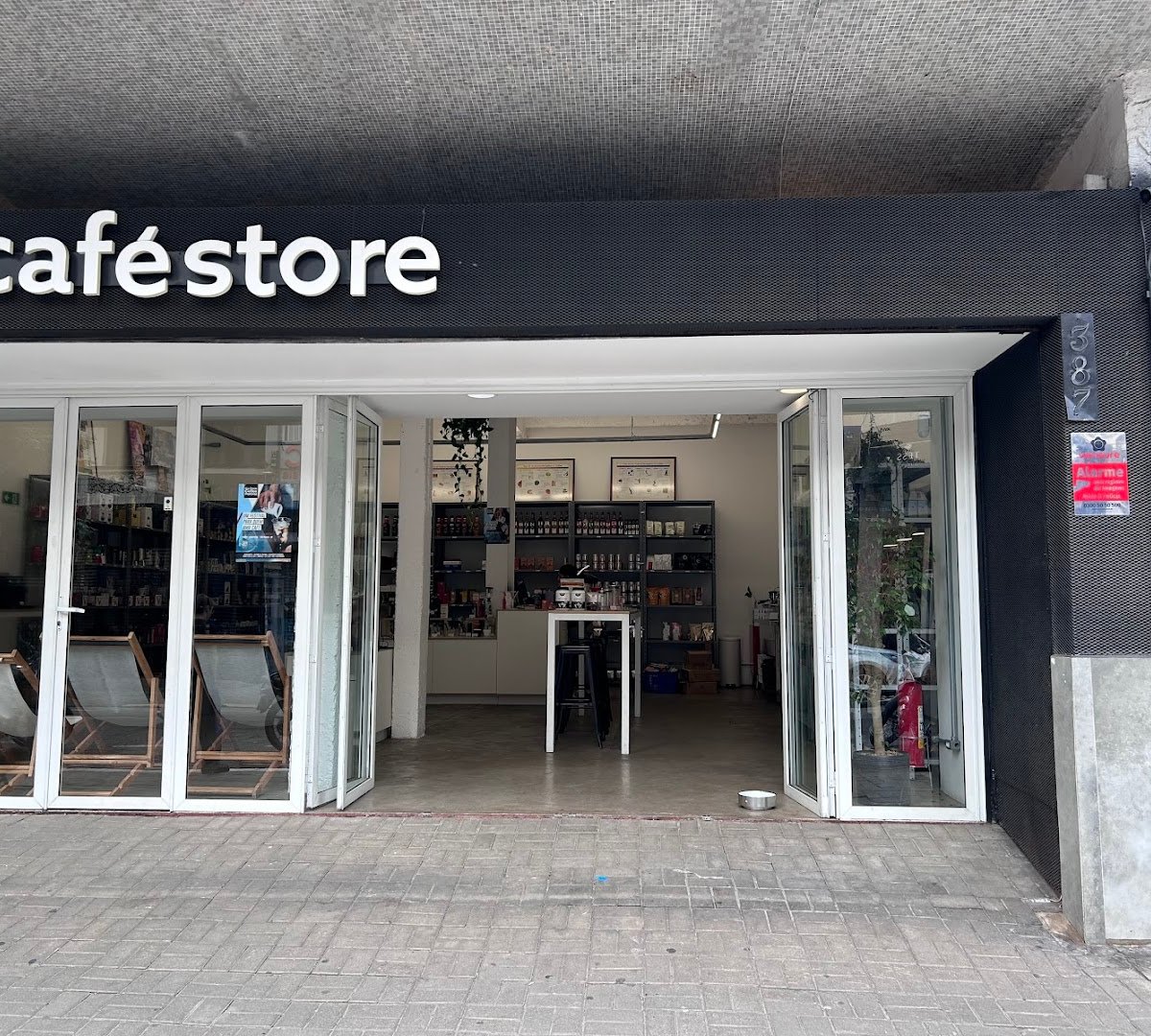 Storefront of Café Store, specialty coffee shop in São Paulo