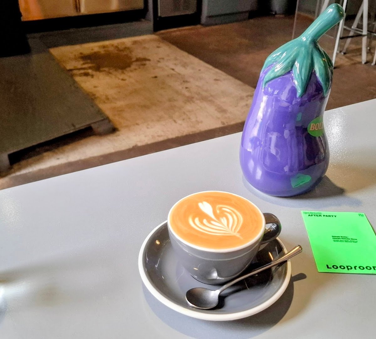 looproom specialty coffee shop in Taipei - photo 8