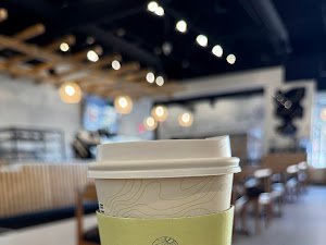 Qamaria Yemeni Coffee specialty coffee shop in Chicago - photo 8