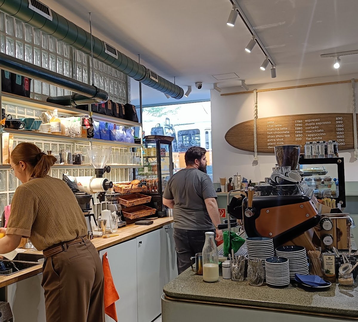 Ohana - the coffee family specialty coffee shop in Budapest - photo 4