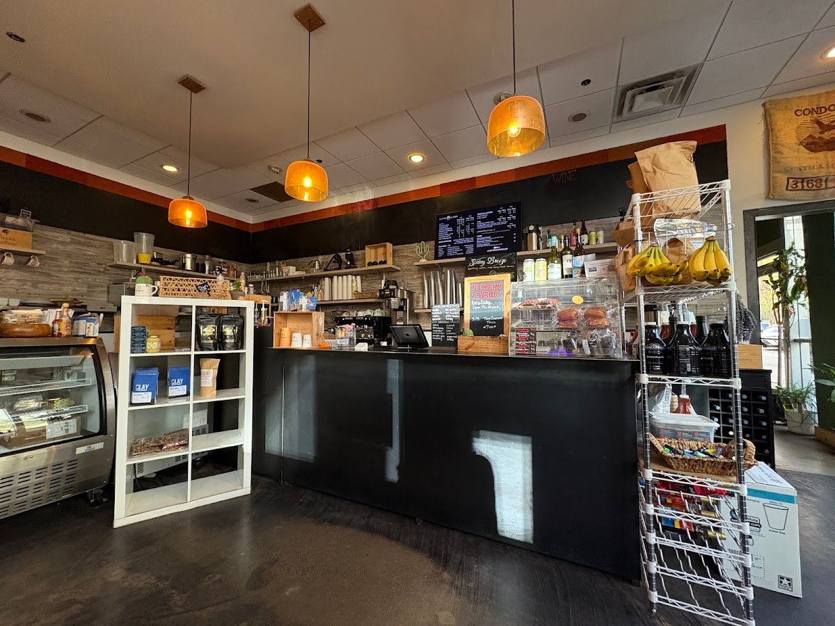 Cactus Cloud Cafe specialty coffee shop in Phoenix - photo 4