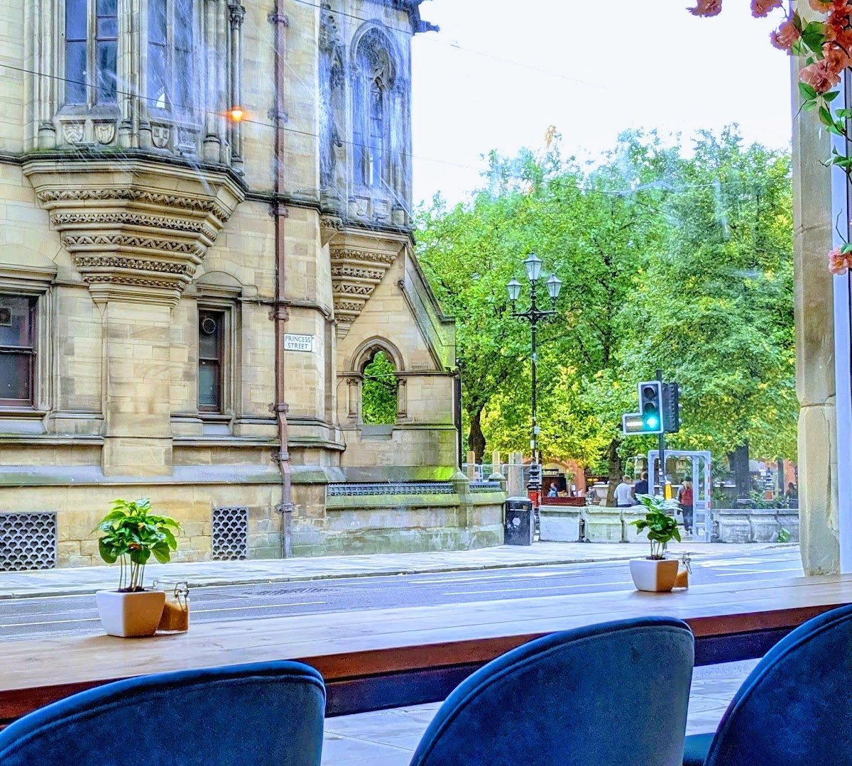 Interior of HAMPTON & VOÚIS, specialty coffee shop in Manchester