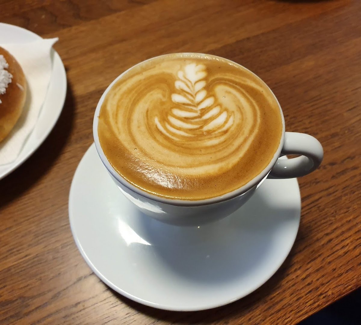 Coffee at Stockfleths, specialty coffee shop in Oslo