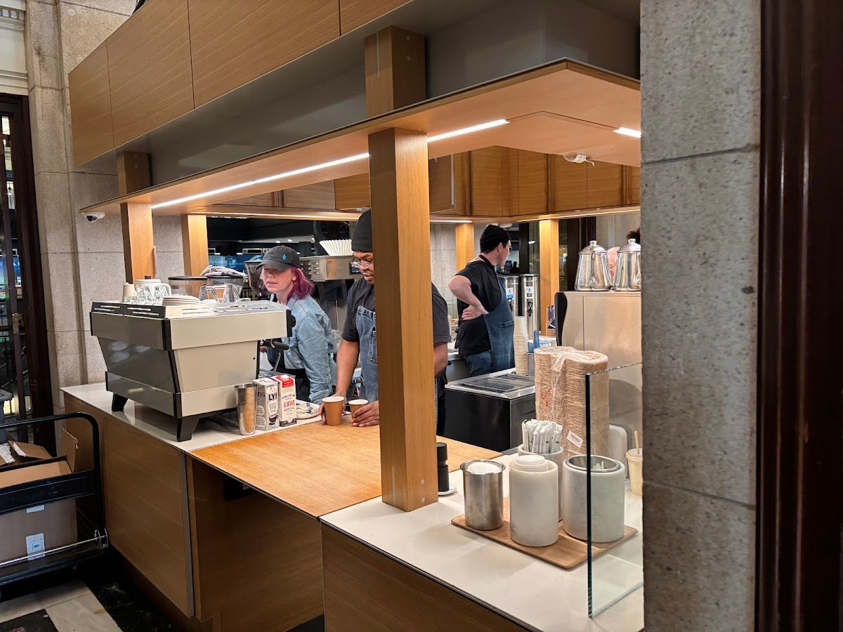 Blue Bottle Coffee specialty coffee shop in San Francisco - photo 5