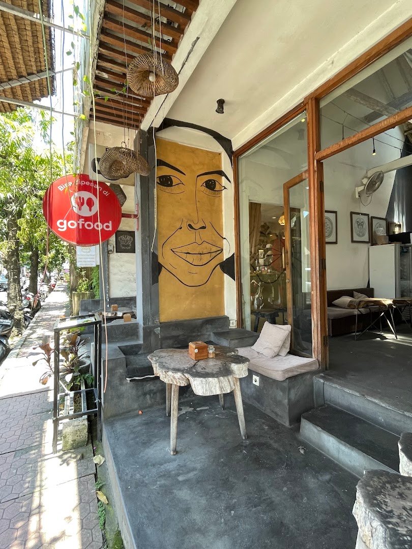 F.R.E.A.K Coffee specialty coffee shop in Bali - photo 2
