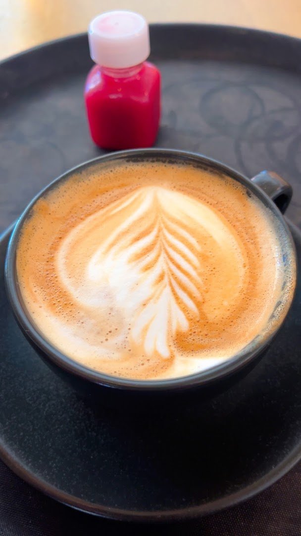 Clubhaus Harbourside specialty coffee shop in Bristol - photo 6