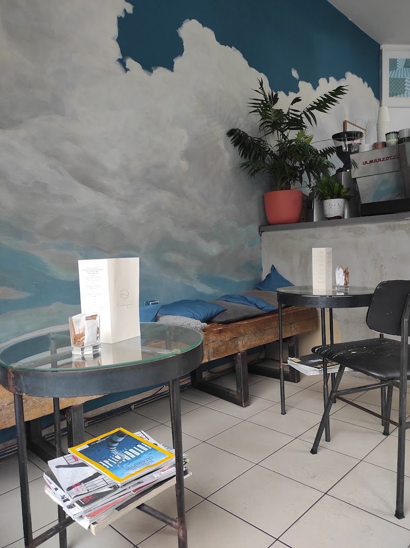 Interior of Pržionica kafe Kafograf, specialty coffee shop in Belgrade
