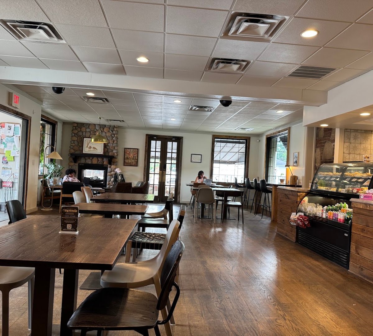 Interior of Heine Brothers - Clifton, specialty coffee shop in Louisville