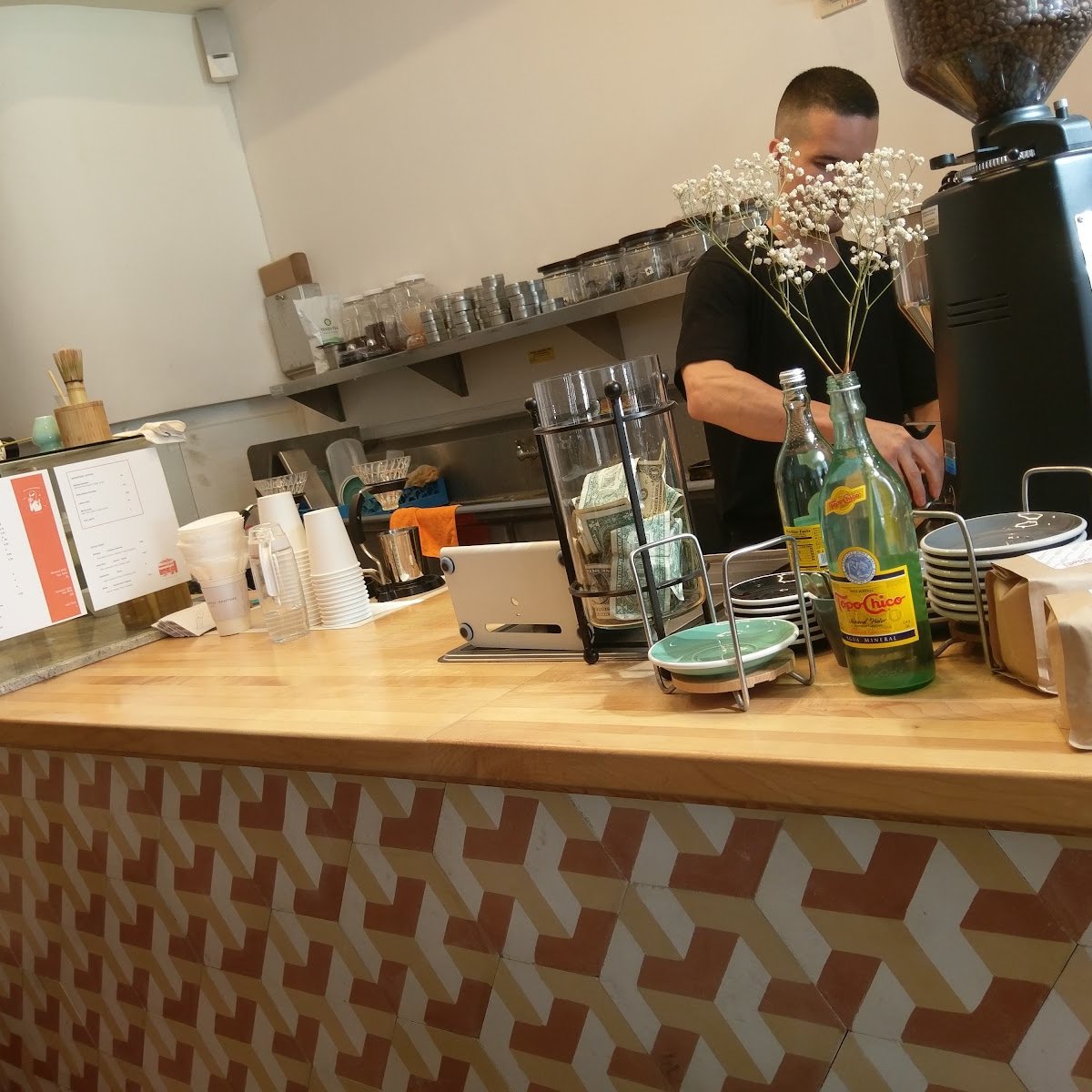Andante Coffee specialty coffee shop in Los Angeles - photo 14