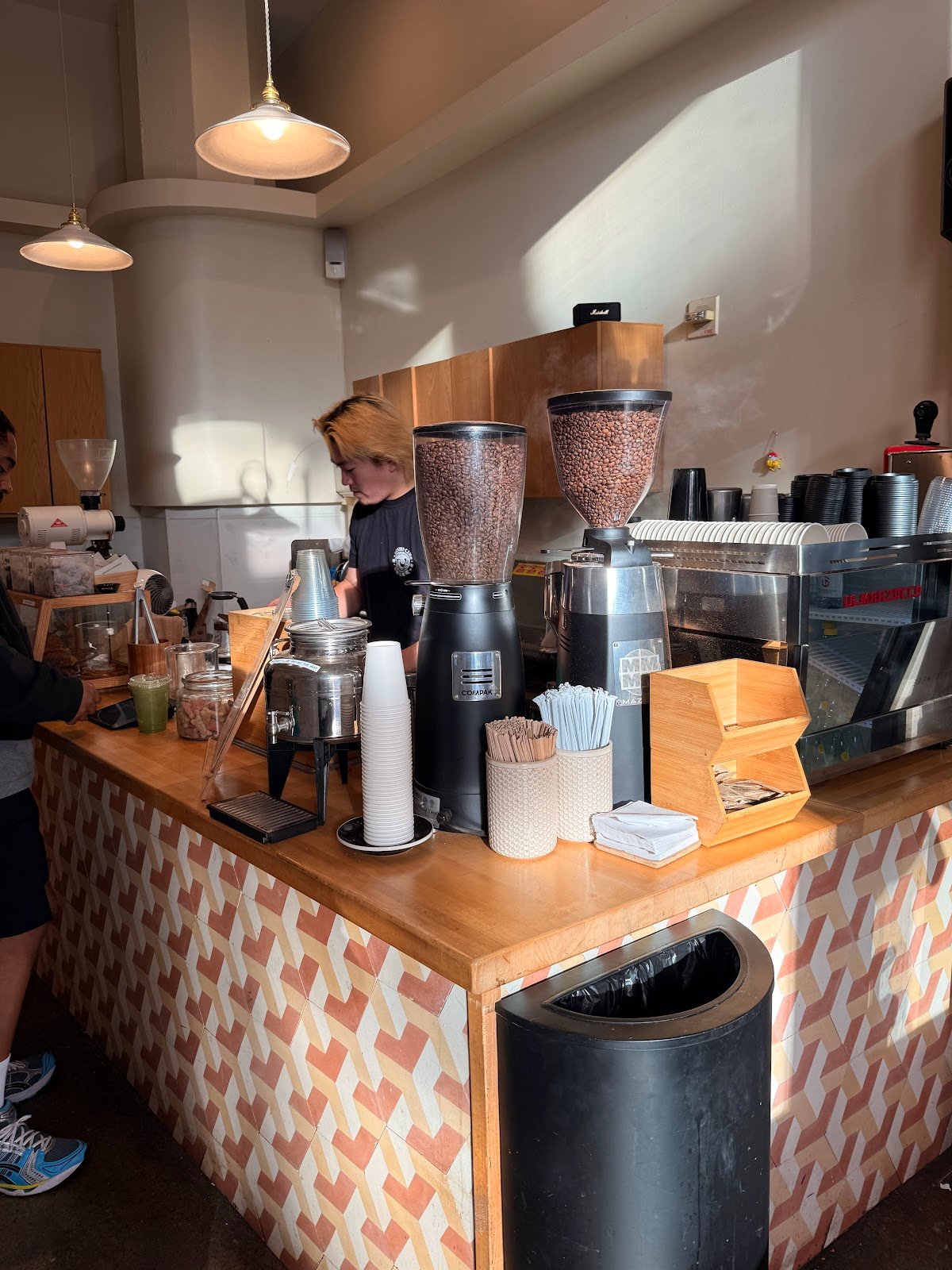 Andante Coffee specialty coffee shop in Los Angeles - photo 3