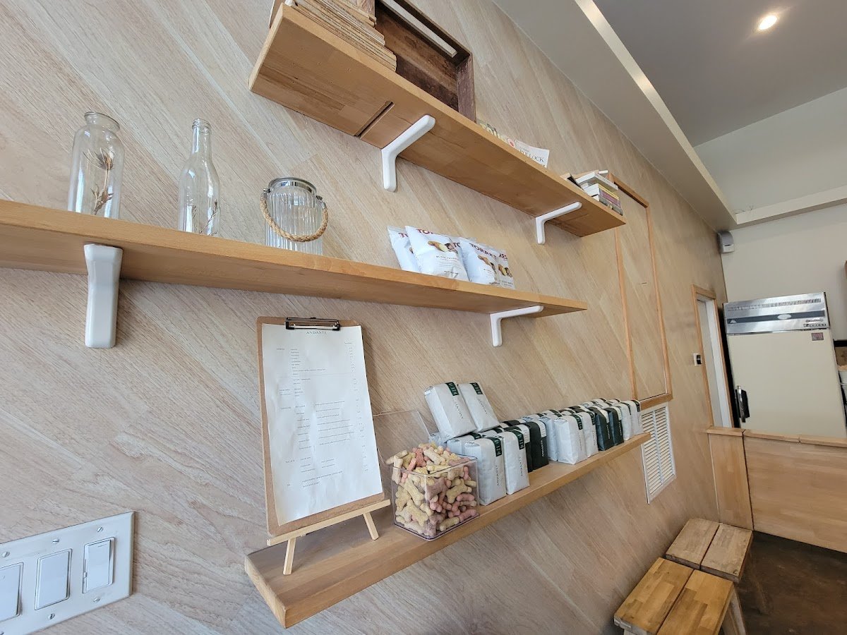 Andante Coffee specialty coffee shop in Los Angeles - photo 8