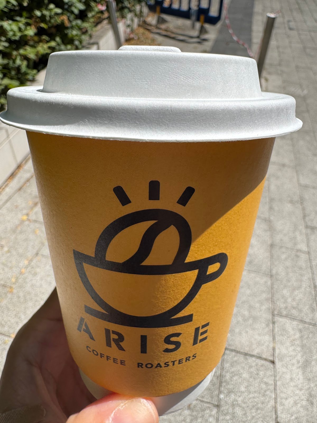 Arise Coffee Roasters specialty coffee shop in London - photo 4