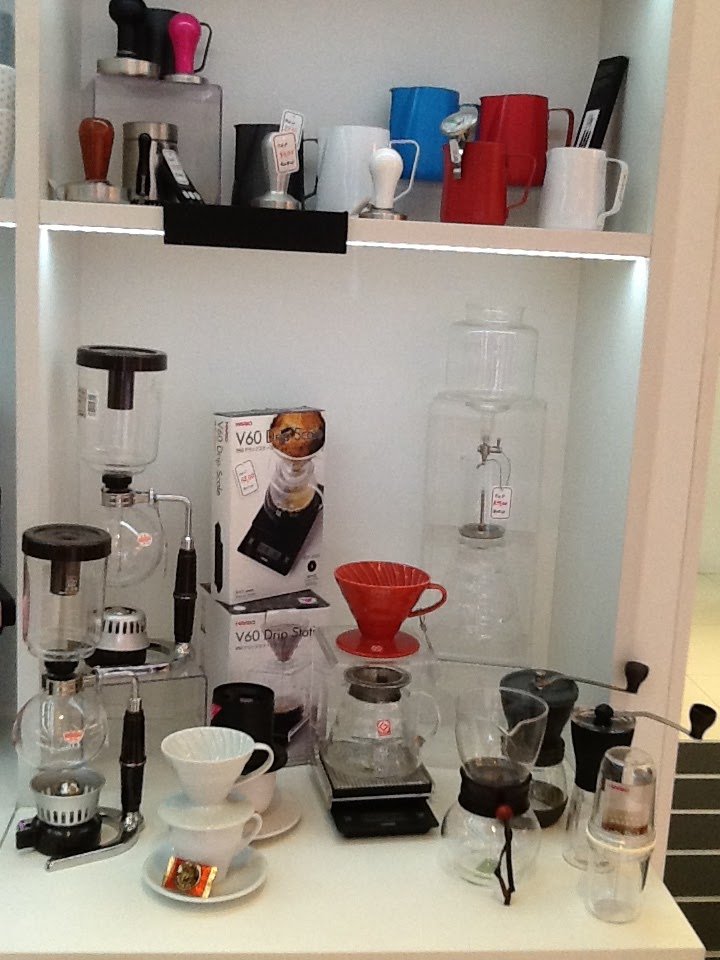 Cafés Pozo specialty coffee shop in Madrid - photo 6