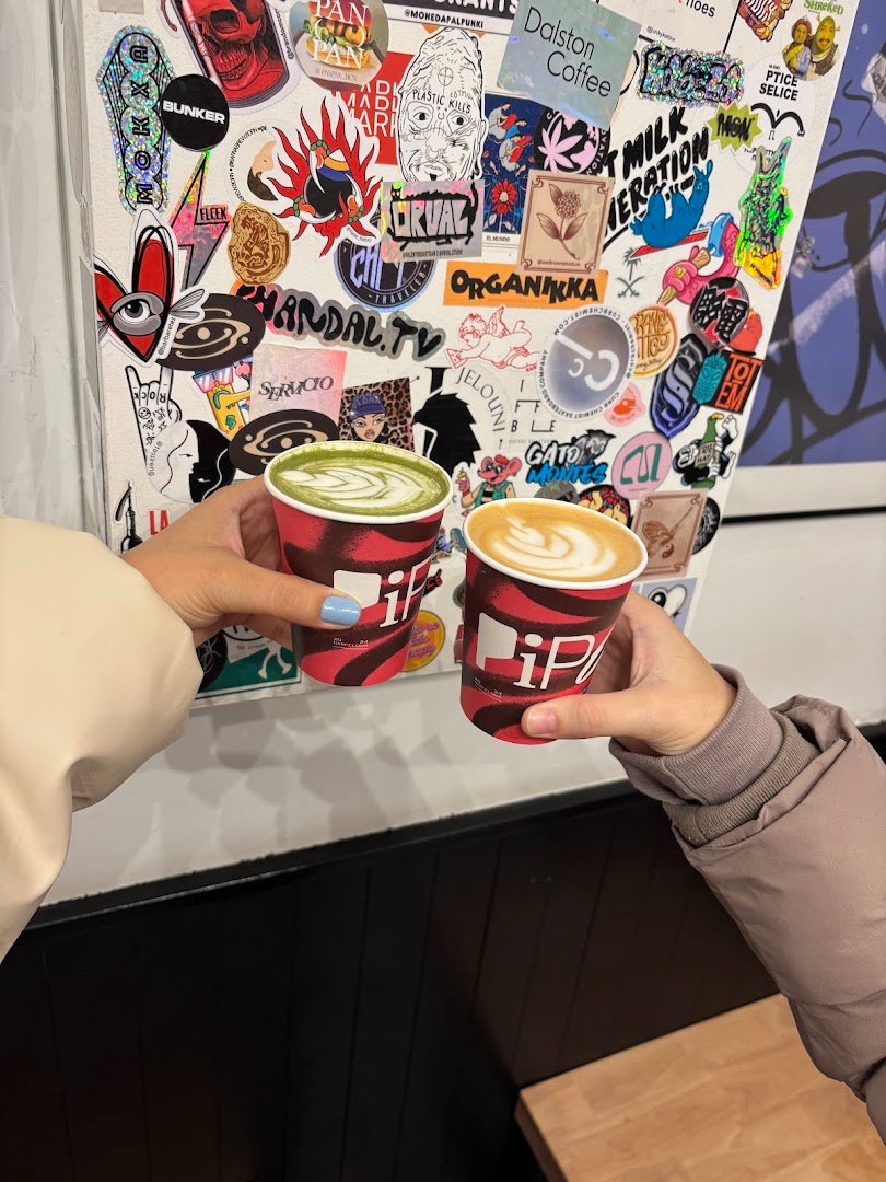 Pipol Coffee specialty coffee shop in Barcelona - photo 12