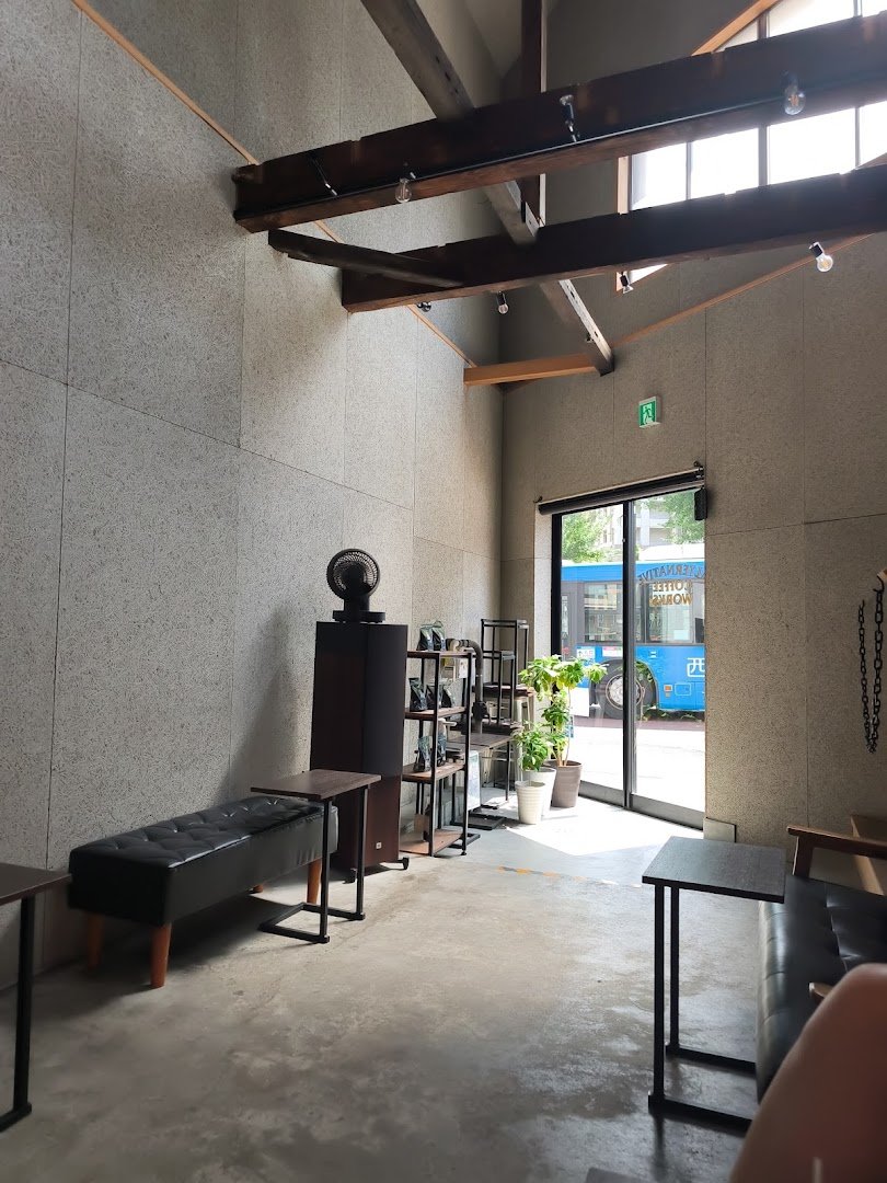 Interior of Alternative Coffee Works, specialty coffee shop in Tokyo