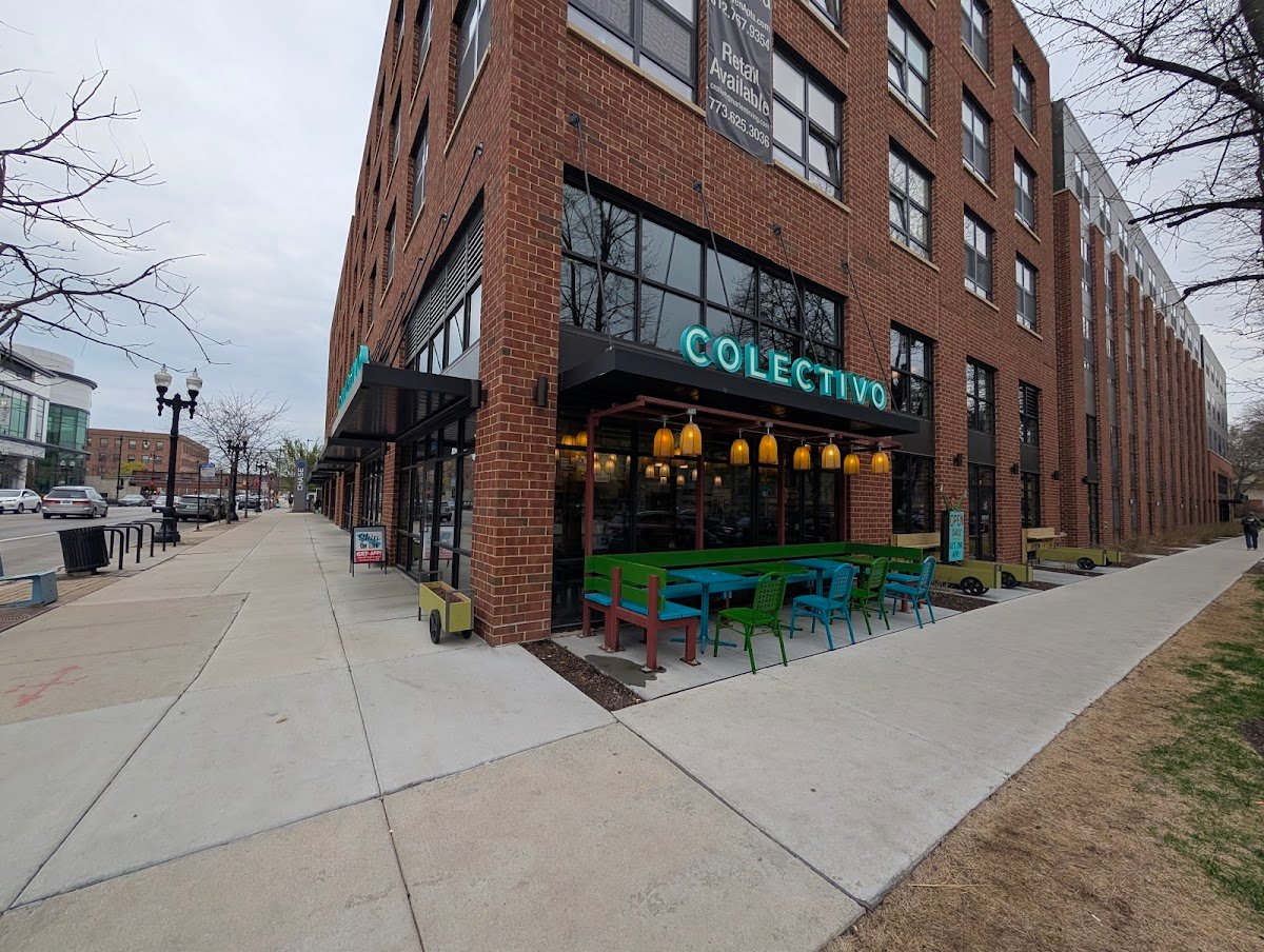 Colectivo Coffee Ravenswood specialty coffee shop in Chicago - photo 5