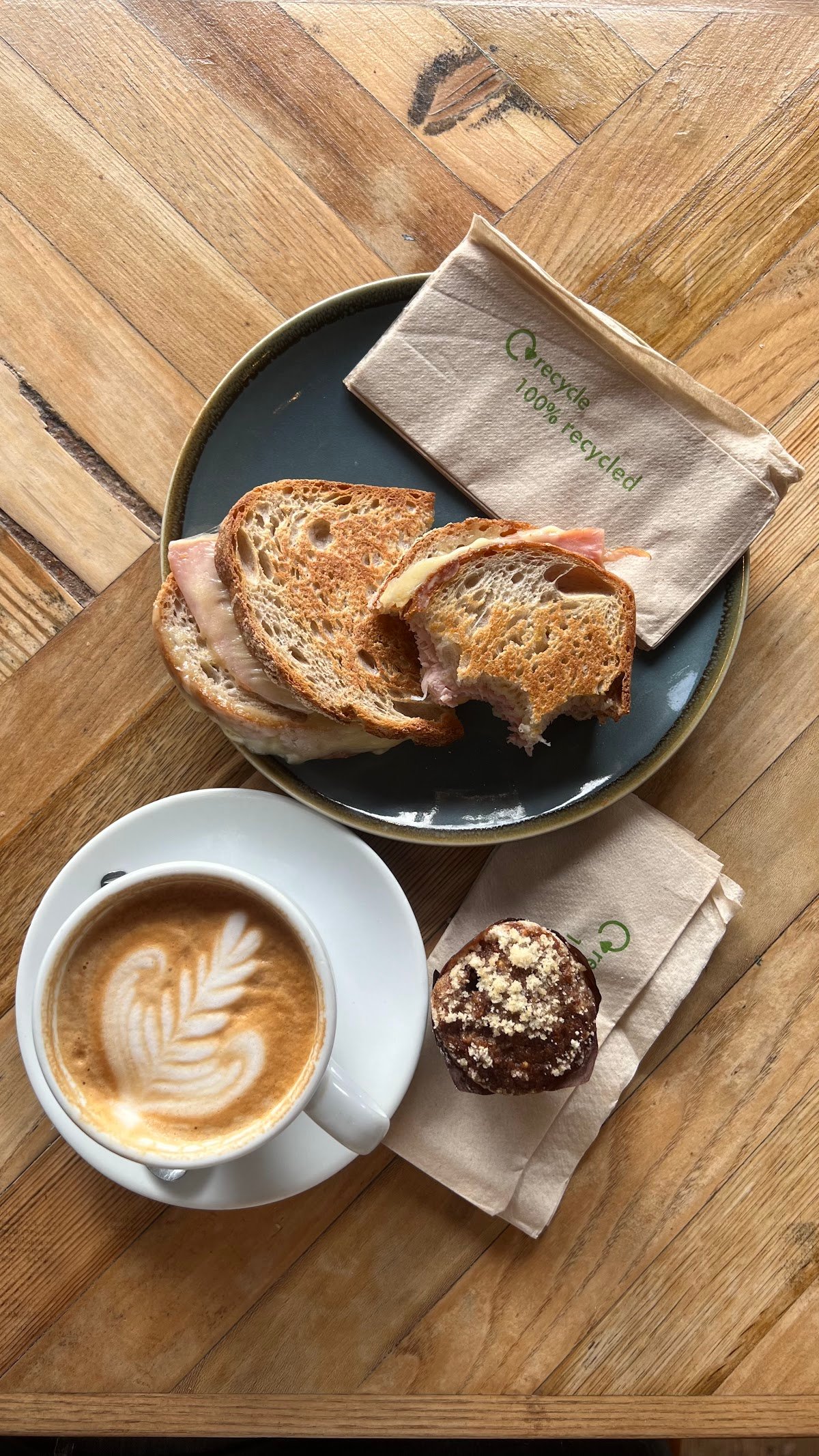 Artisan Coffee specialty coffee shop in London - photo 5