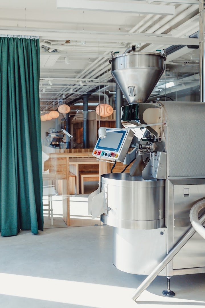 Interior of Alf & Bet, specialty coffee shop in Prague
