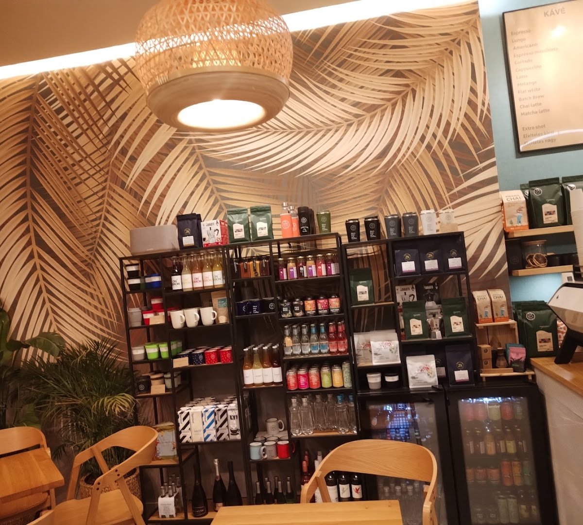 Kávé/Szünet specialty coffee shop in Budapest - photo 5