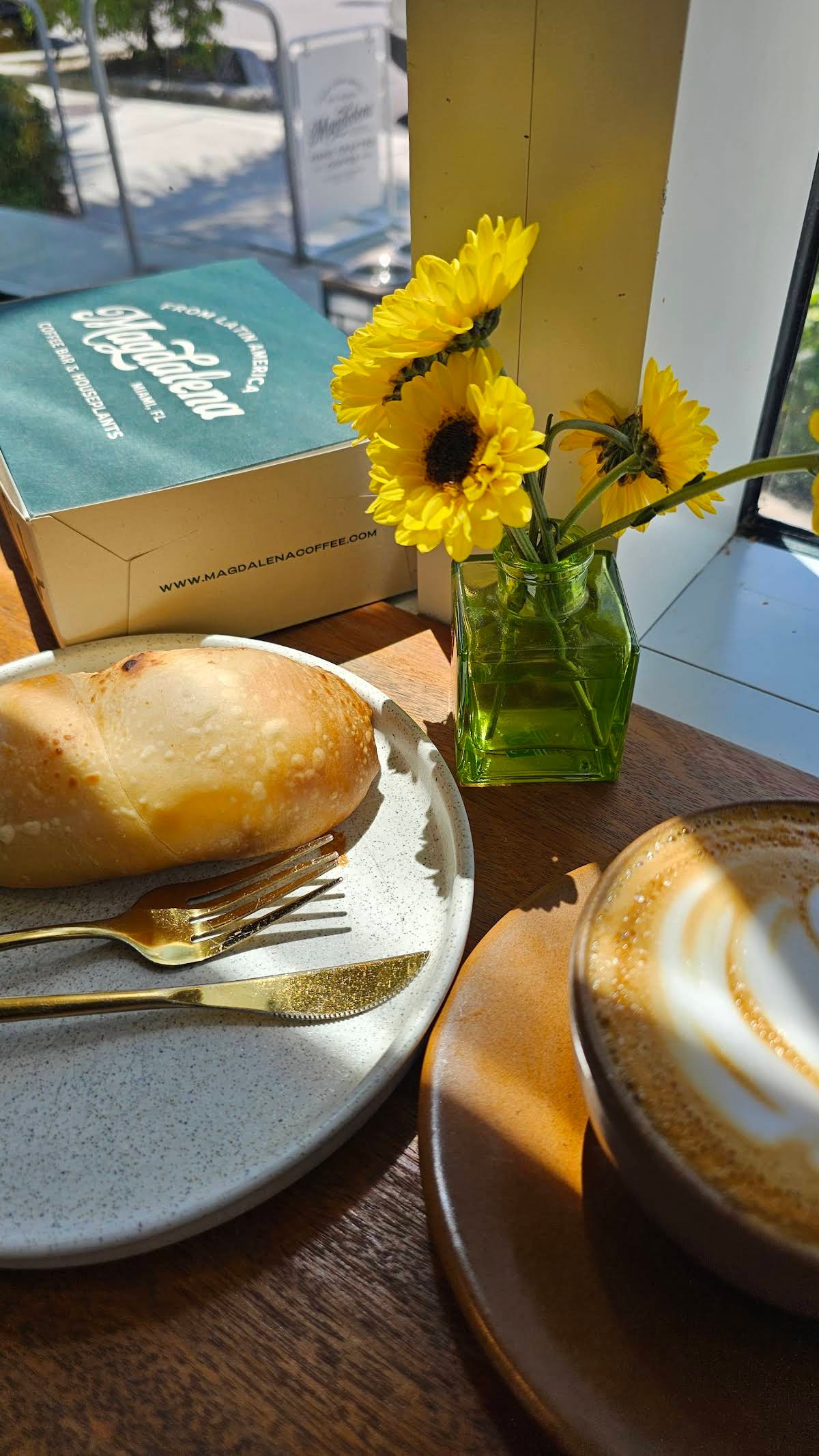 Magdalena Coffee & Houseplants specialty coffee shop in Miami - photo 8