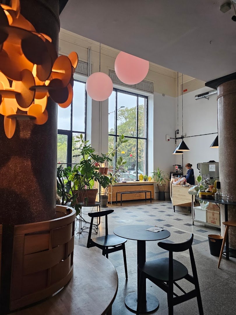 Interior of Trzy Kruki, specialty coffee shop in Warsaw