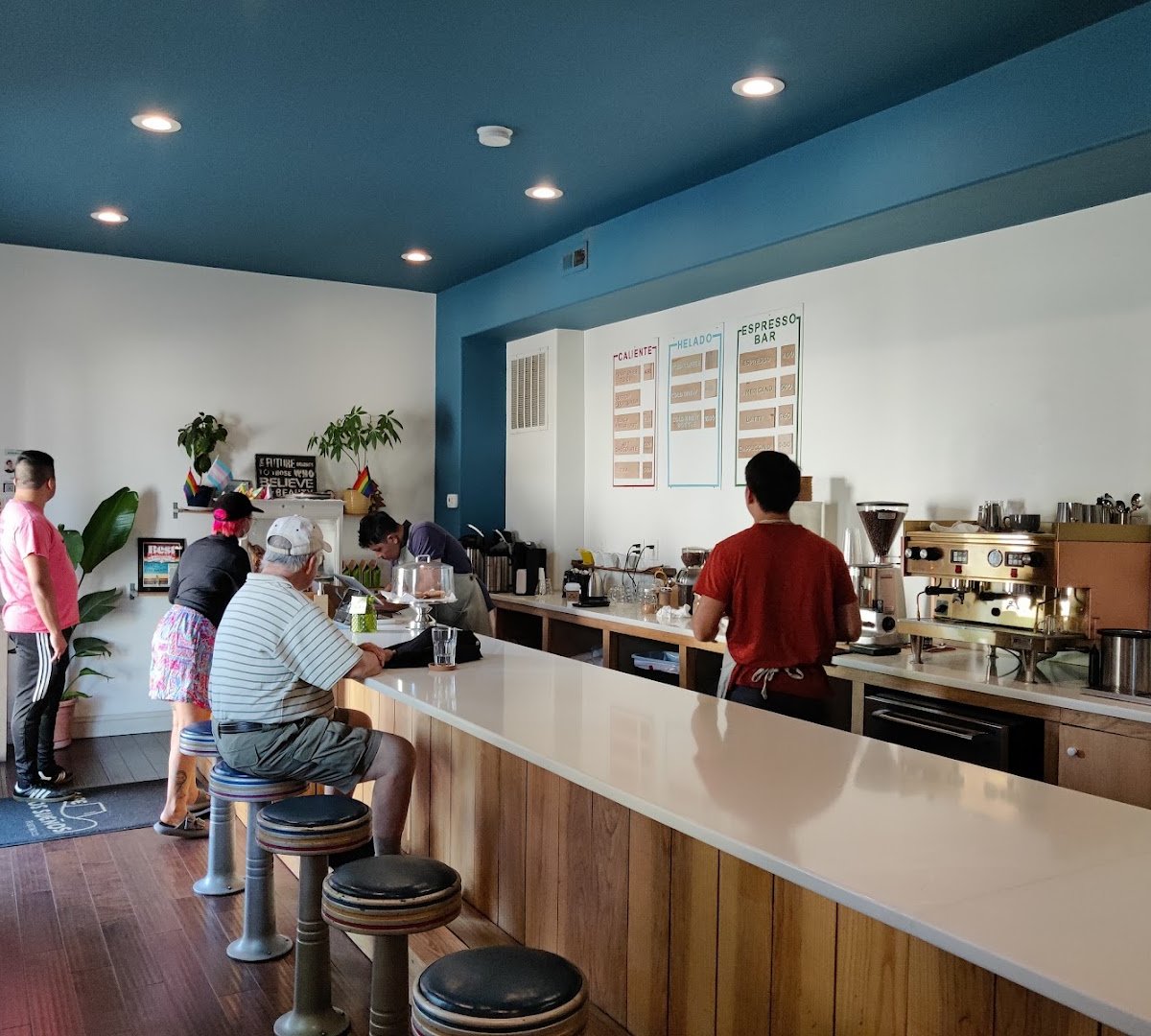 Café Los Sueños specialty coffee shop in Baltimore - photo 6