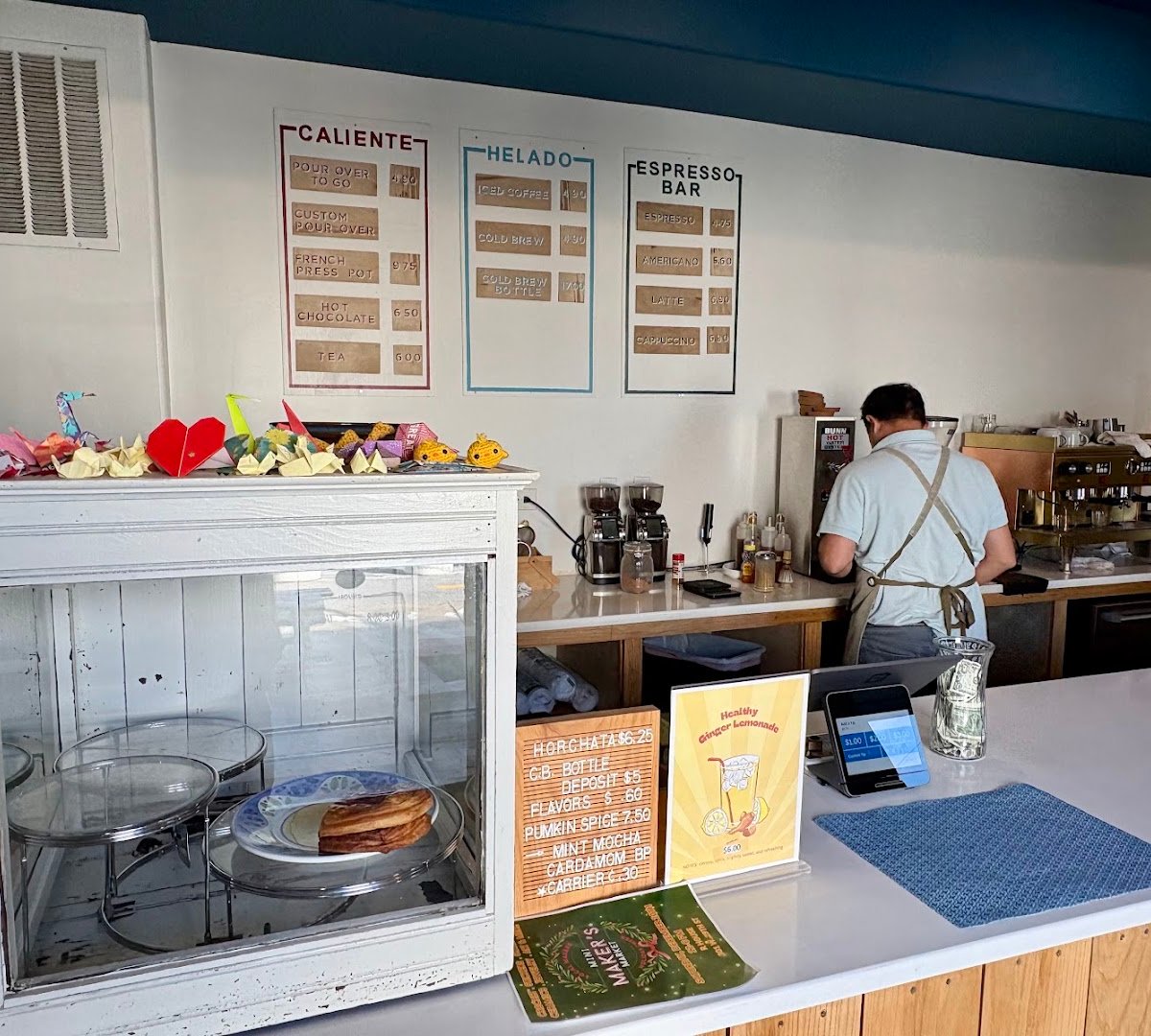 Café Los Sueños specialty coffee shop in Baltimore - photo 10