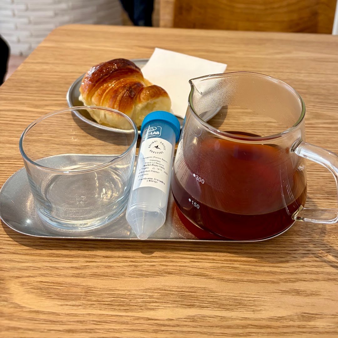 Sula Espai specialty coffee shop in Barcelona - photo 2