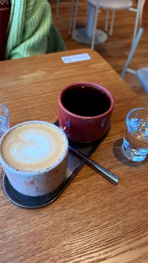 Sula Espai specialty coffee shop in Barcelona - photo 7