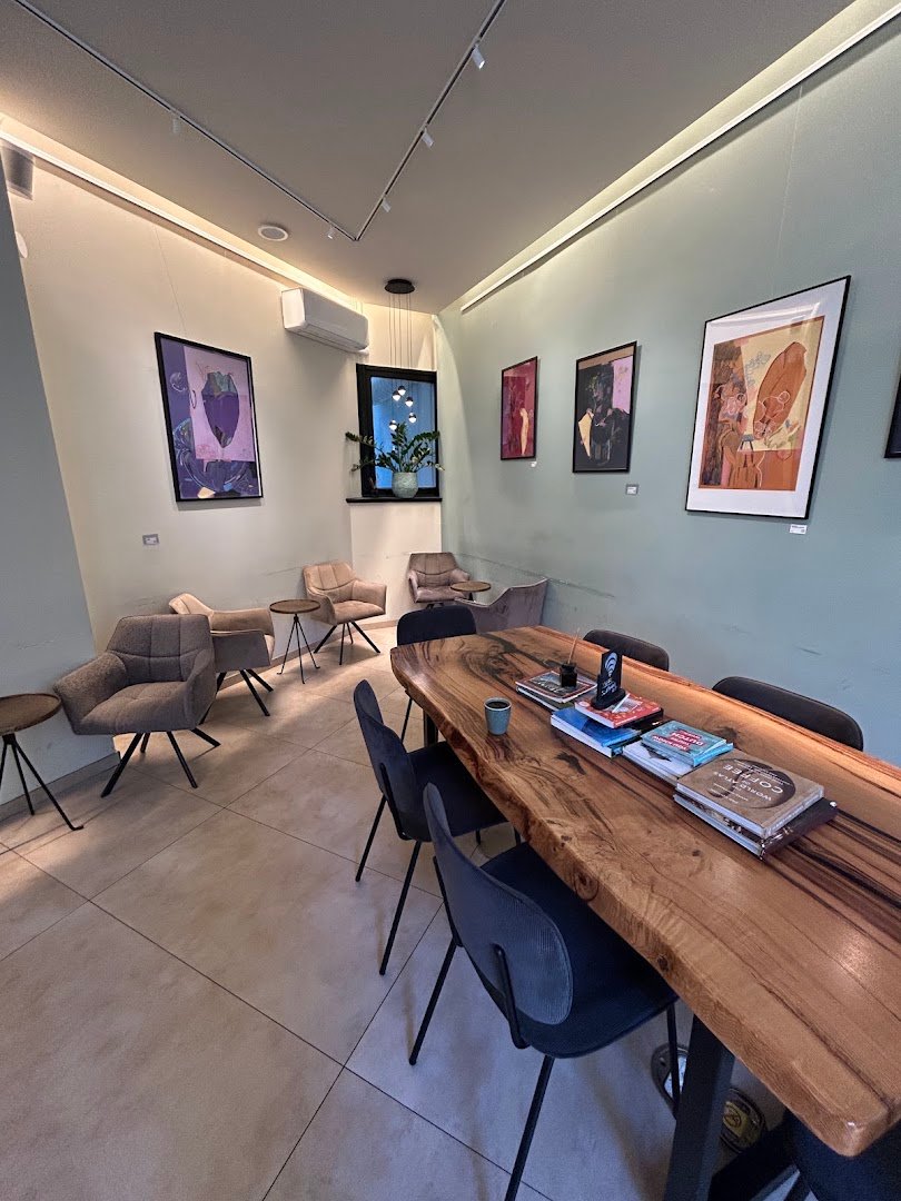 Clapham Specialty Coffee specialty coffee shop in Amsterdam - photo 6