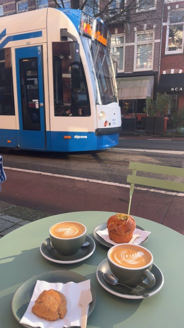 Clapham Specialty Coffee specialty coffee shop in Amsterdam - photo 10