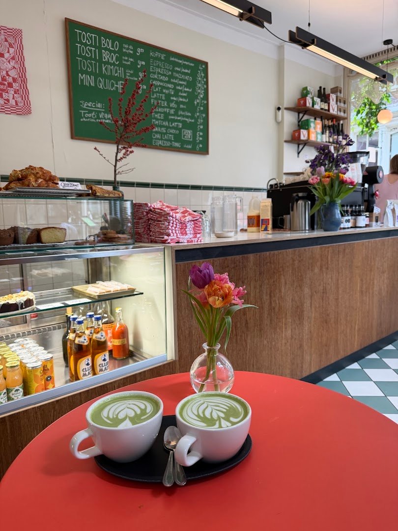 NU koffie & delicatessen specialty coffee shop in Amsterdam - photo 4