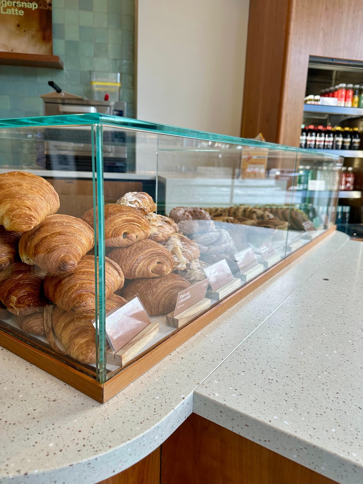 Blank Street specialty coffee shop in Boston - photo 3