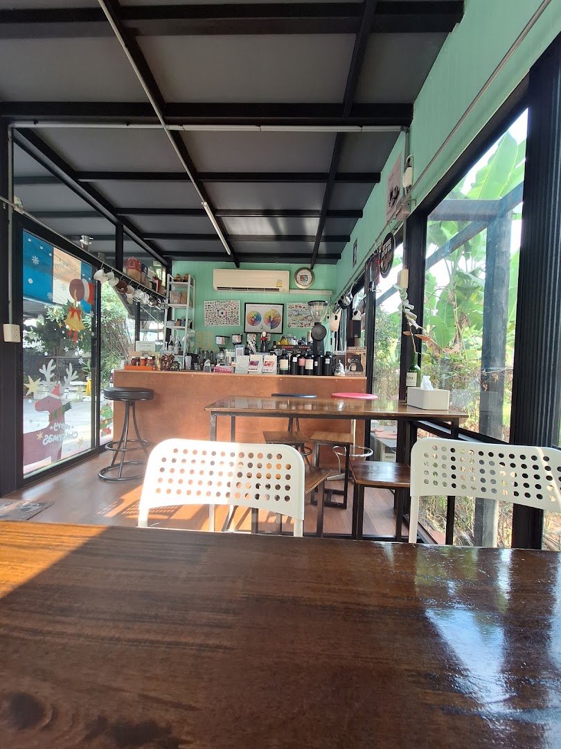 Character Coffee Roaster specialty coffee shop in Bangkok - photo 4