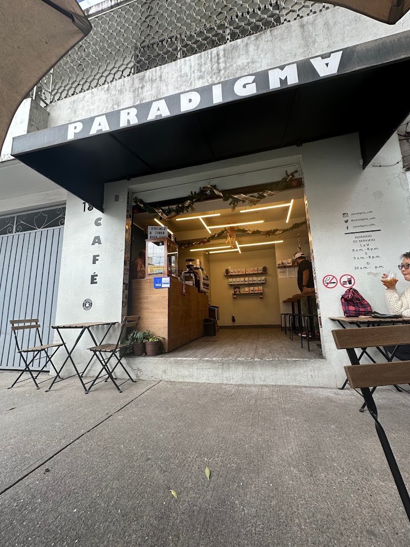 Storefront of Paradigma Café, specialty coffee shop in Mexico City