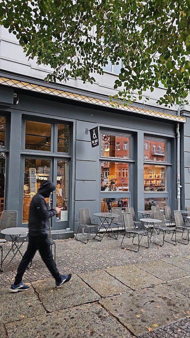 The Barn Café Rosenthaler Platz specialty coffee shop in Berlin - photo 9