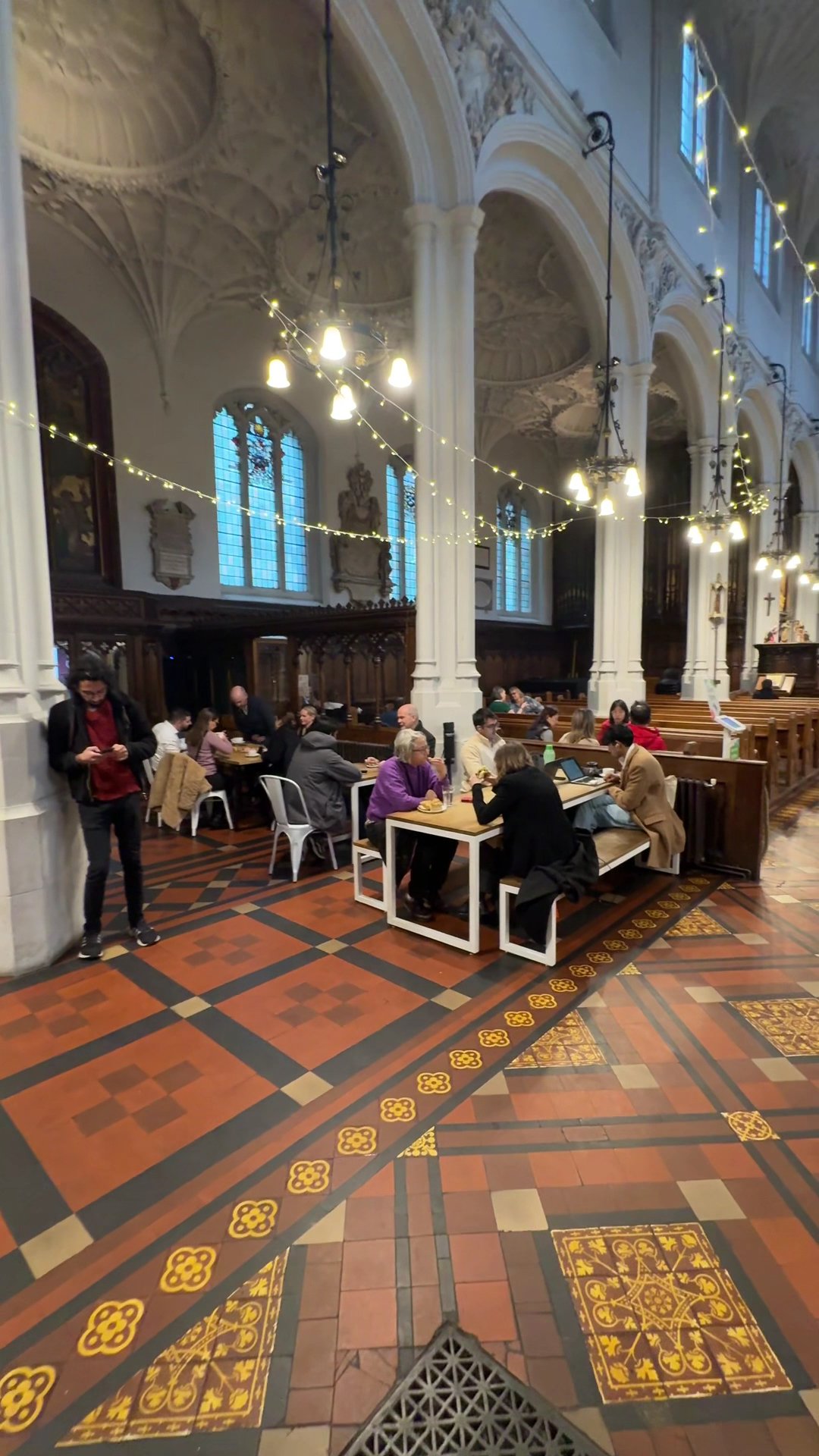 Host Café specialty coffee shop in London - photo 11