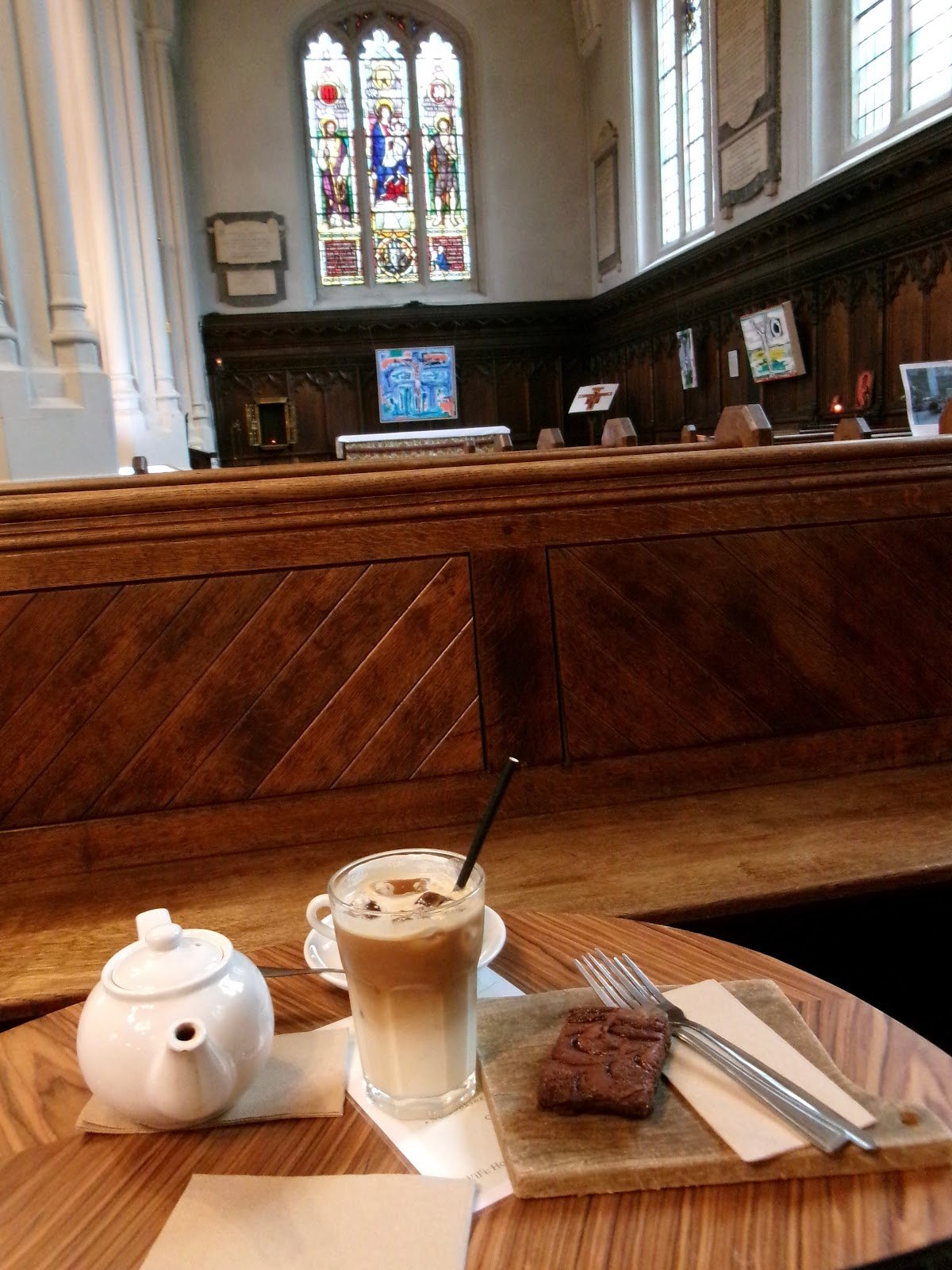 Host Café specialty coffee shop in London - photo 6