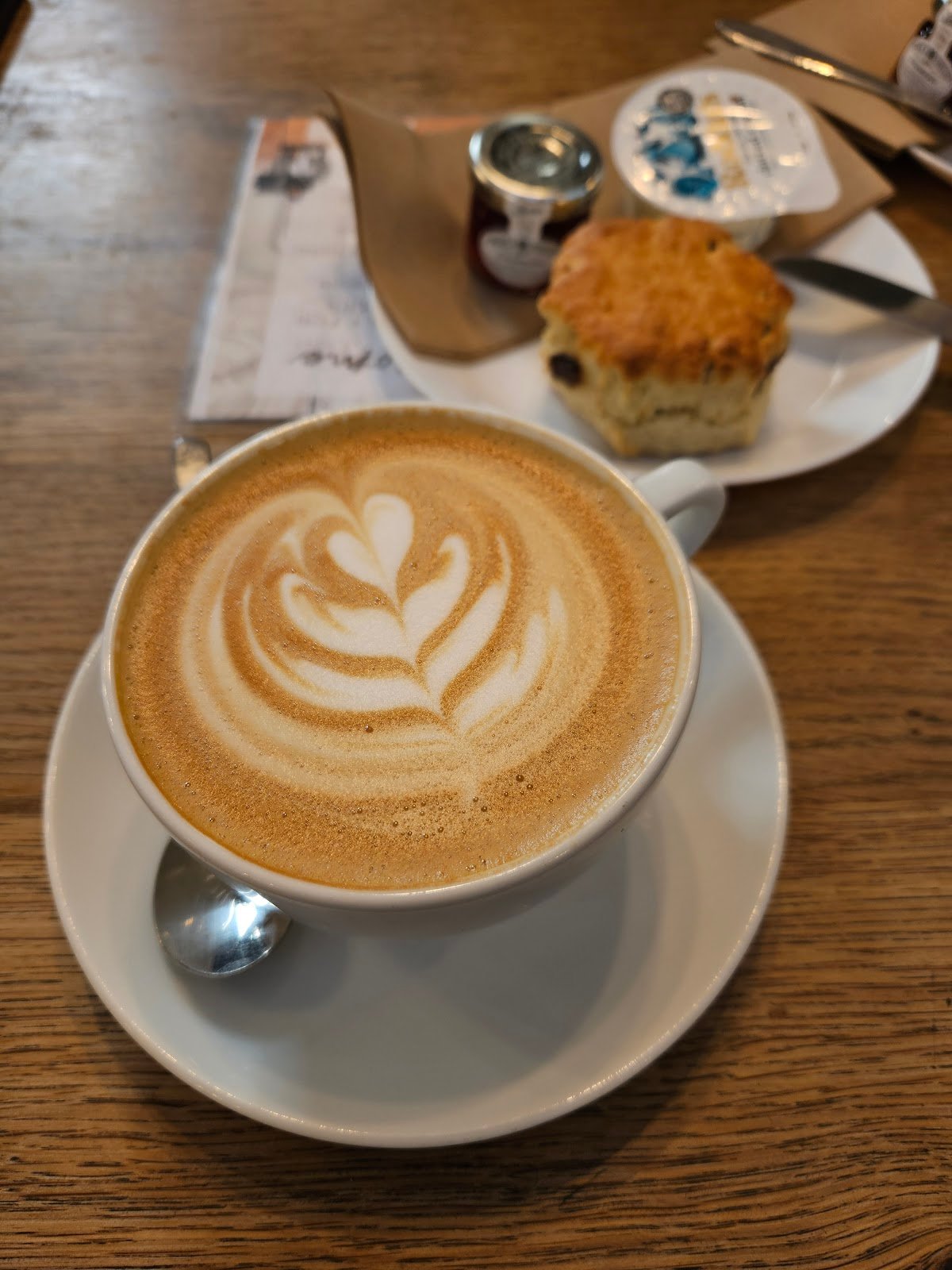 Host Café specialty coffee shop in London - photo 10