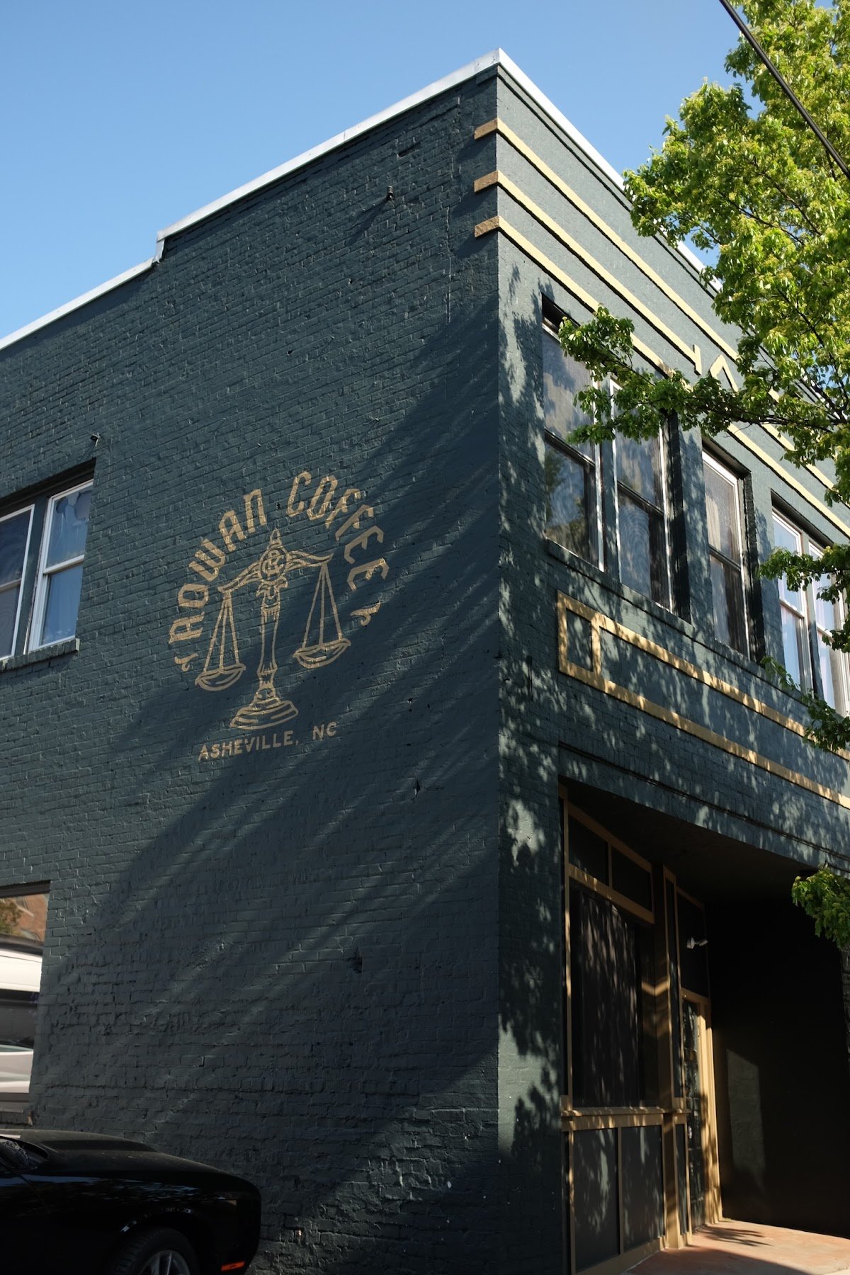 Rowan Coffee specialty coffee shop in Asheville - photo 3