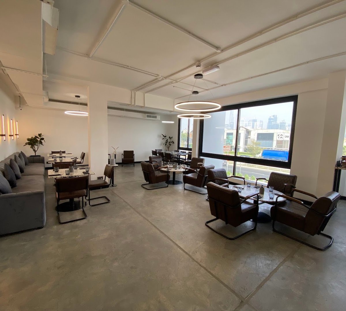 Roasters Specialty Coffee House Al Wasl specialty coffee shop in Dubai - photo 2