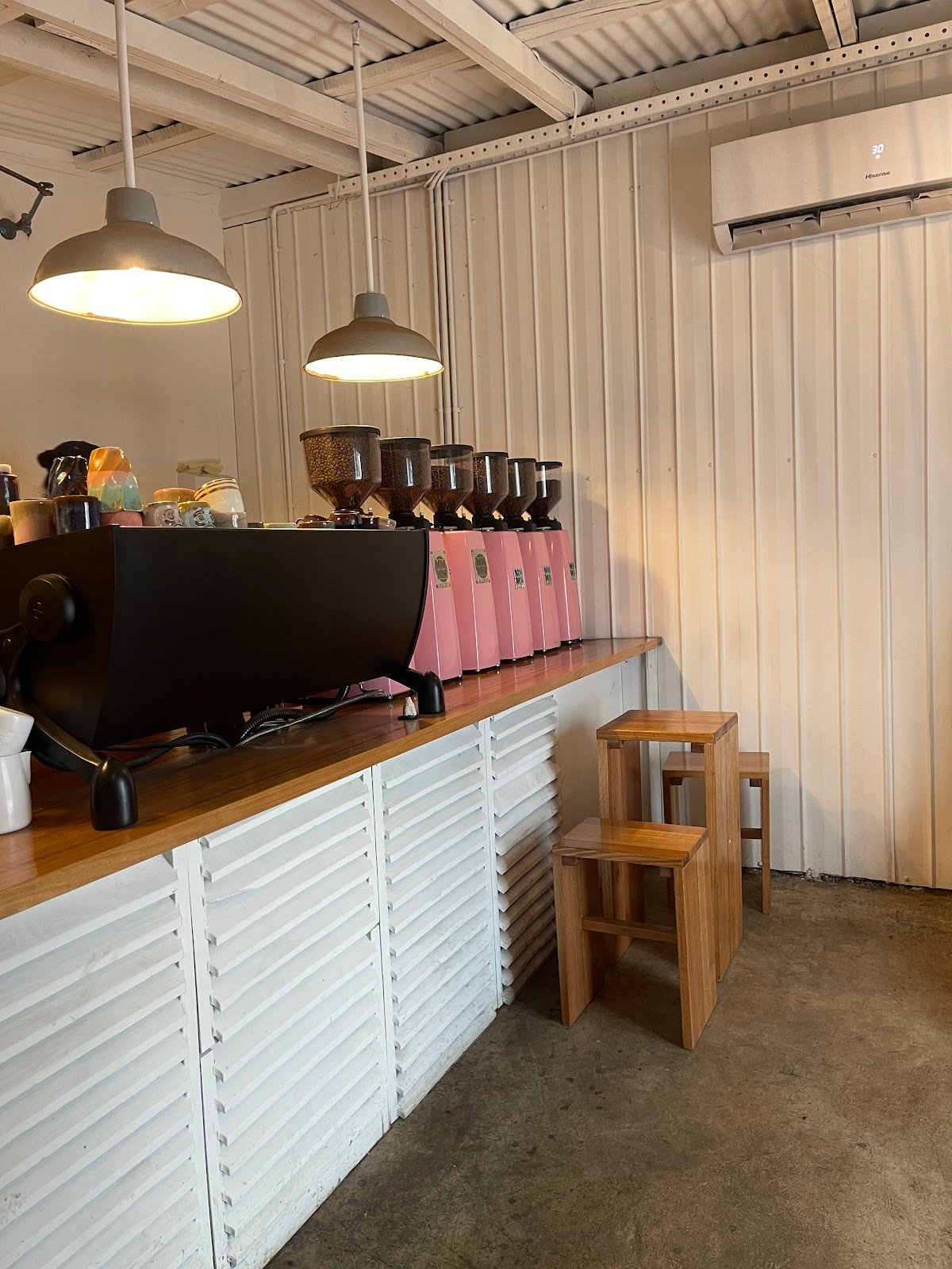 Kōhī no deshi specialty coffee shop in Melbourne - photo 3
