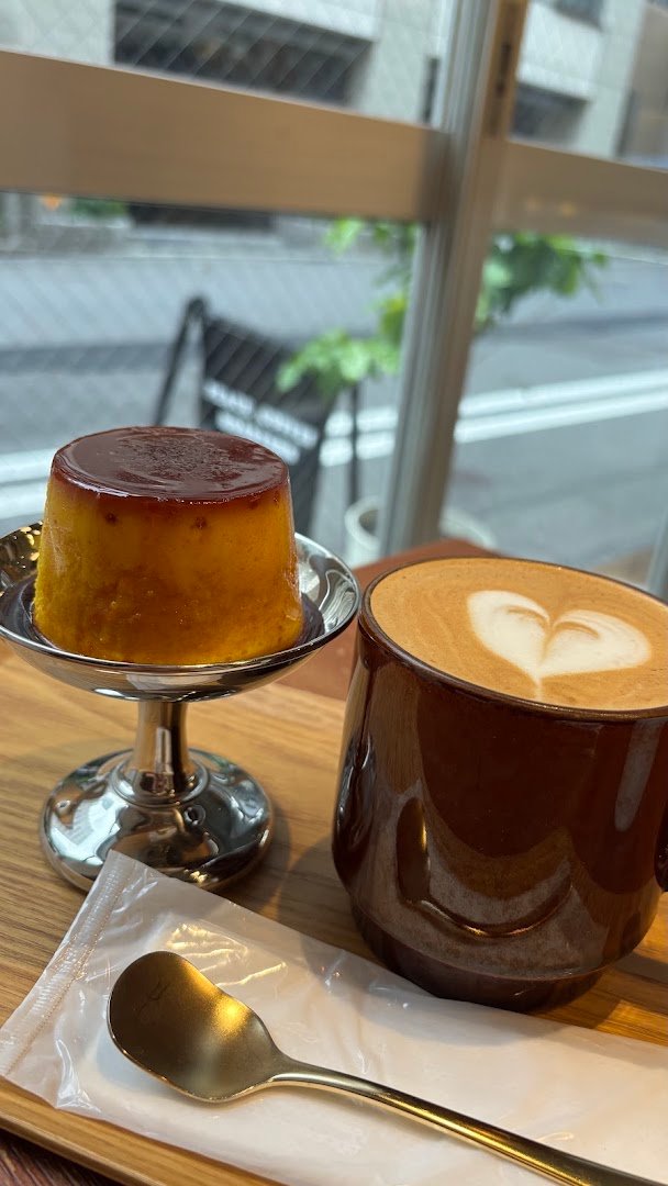 Coffee at Peace Coffee Roasters, specialty coffee shop in Tokyo