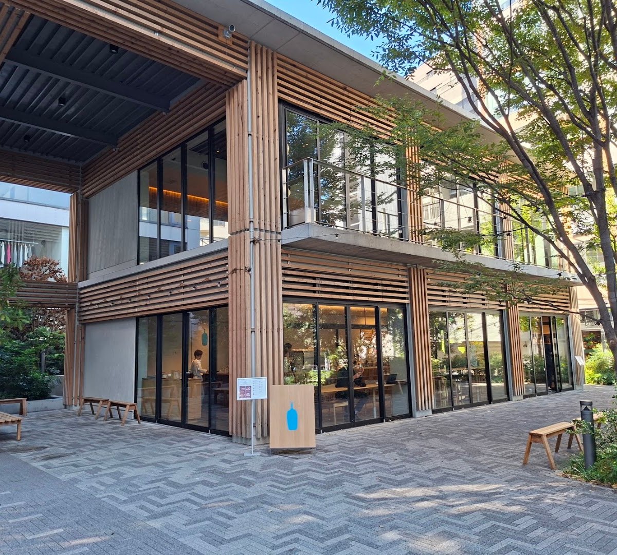 Storefront of Blue Bottle Coffee - Shibuya Cafe, specialty coffee shop in Tokyo